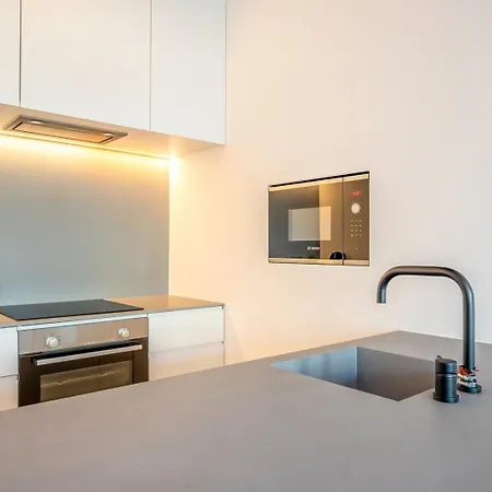 Guestready - A Pleasant In The Centre Lisbona